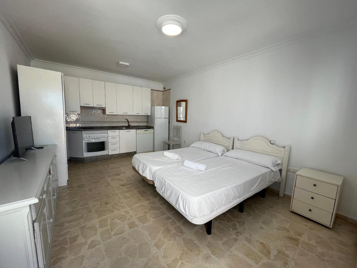 Hostel Conil Кониль-де-ла-Фронтера Экстерьер фото